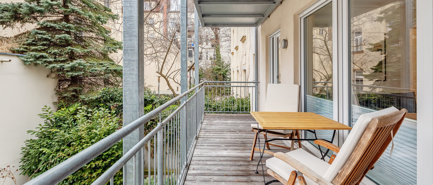 Wohnung München Schwabing (rechts der Leopoldstraße) 01 Balkon 12514