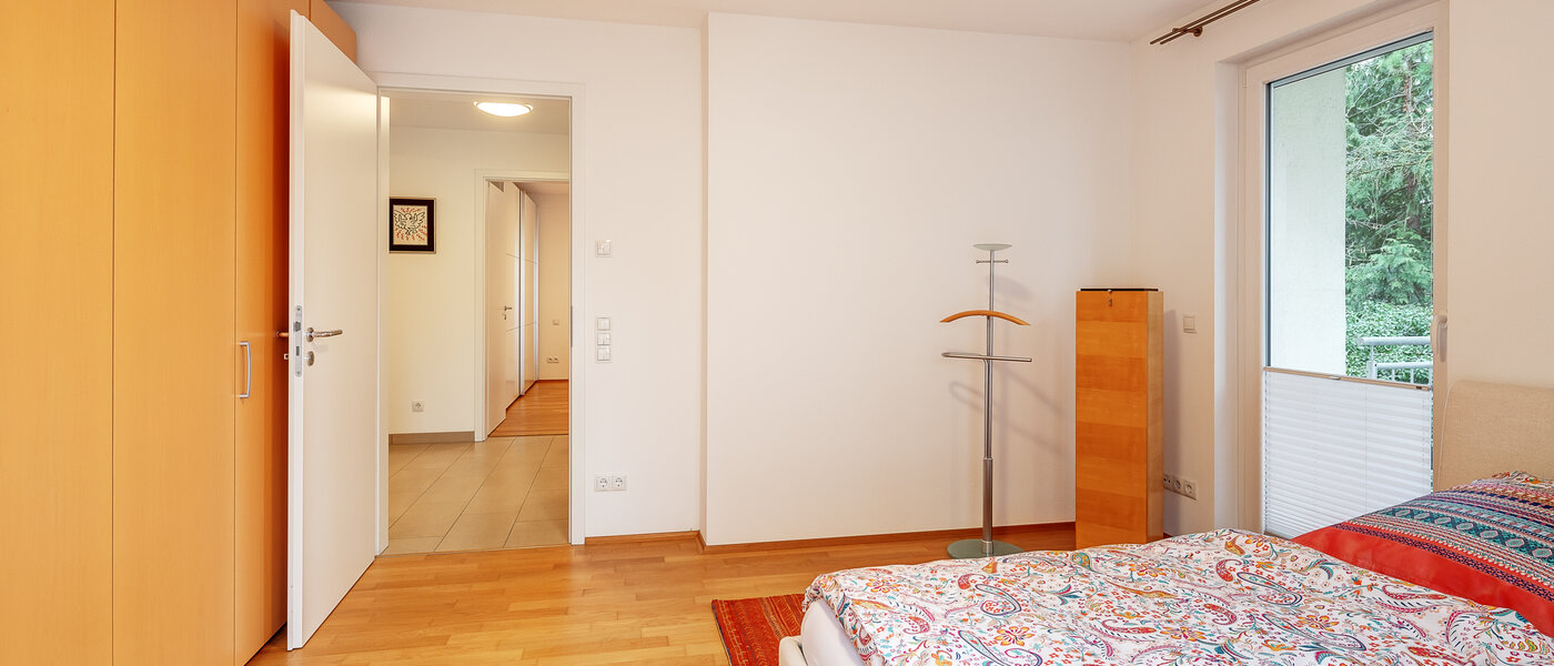 Wohnung München Schwabing (rechts der Leopoldstraße) 03 1. Schlafzimmer 12514