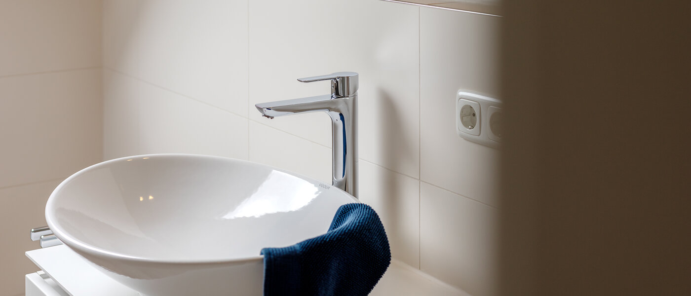 Dachgeschosswohnung München Lerchenau 03 Badezimmer 12556