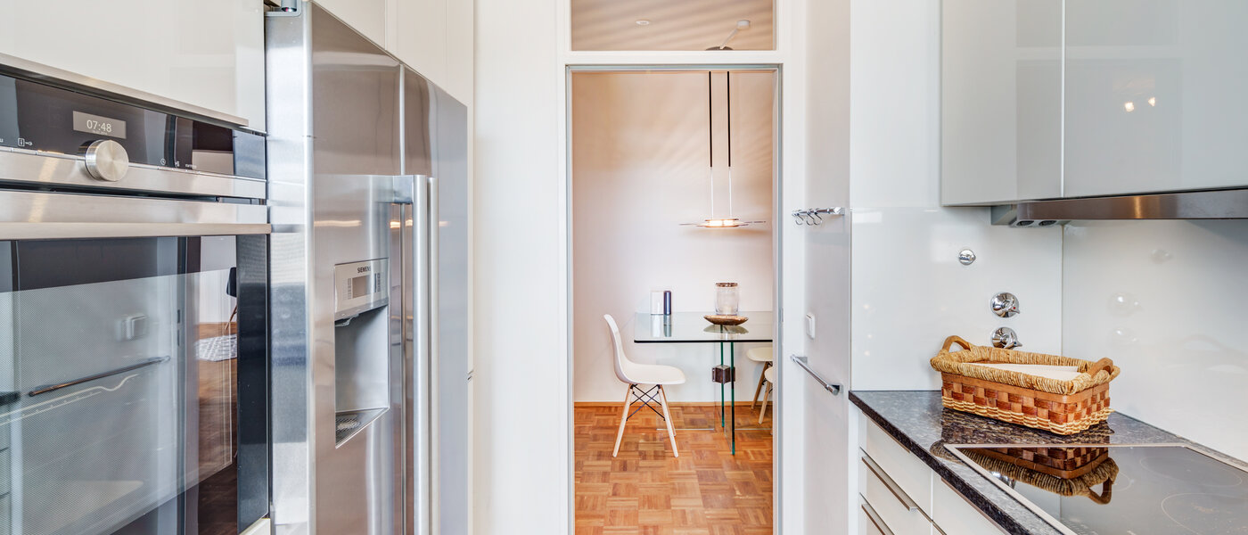 Wohnung München Arabellapark 03 Küche 12568