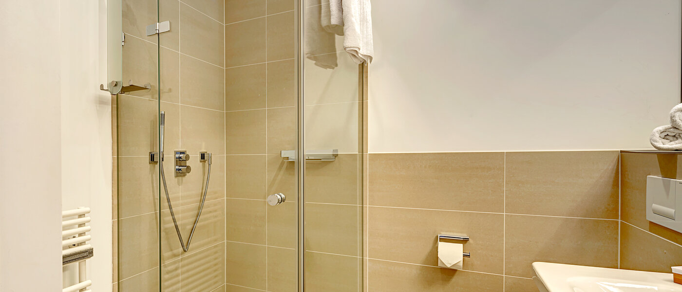 Wohnung München Arabellapark 02 2. Badezimmer 12568