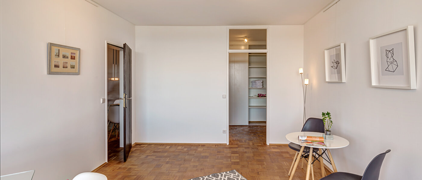 Wohnung München Arabellapark 03 Arbeitszimmer 12568
