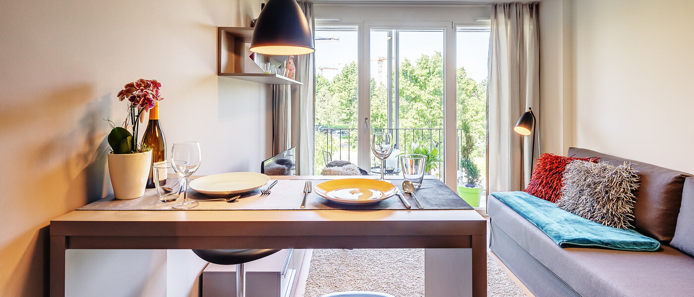 Apartment München Schwabing-West (rund um den Hohenzollernplatz) 01 Wohnbereich 12583