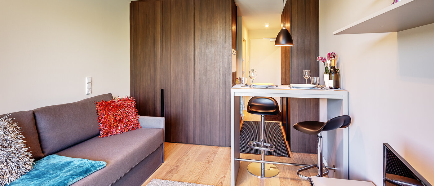 Apartment München Schwabing-West (rund um den Hohenzollernplatz) 05 Wohnbereich 12583