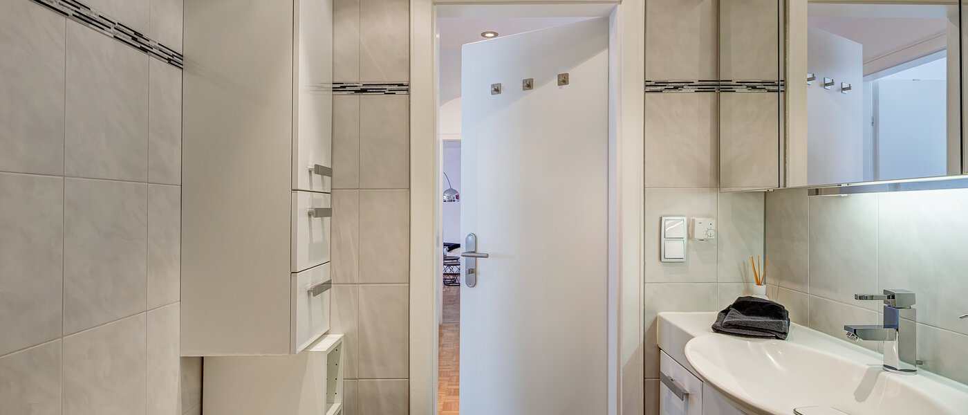 Wohnung München Sendling 03 Badezimmer 12596