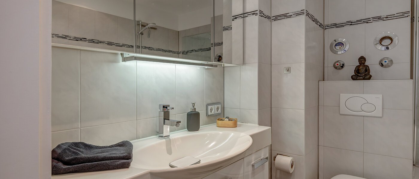 Wohnung München Sendling 04 Badezimmer 12596