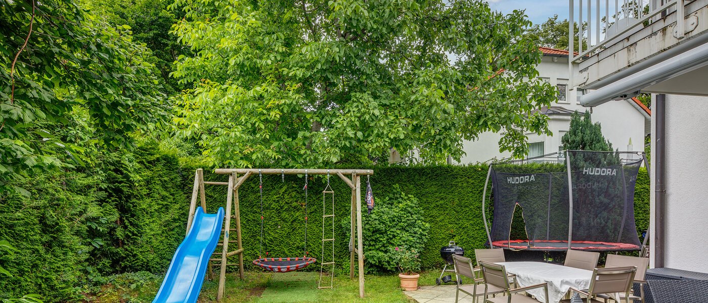 Doppelhaushälfte Gauting 01 Garten 12610