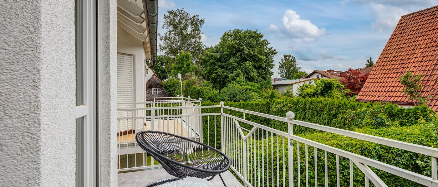Doppelhaushälfte Gauting 02 Balkon 12610