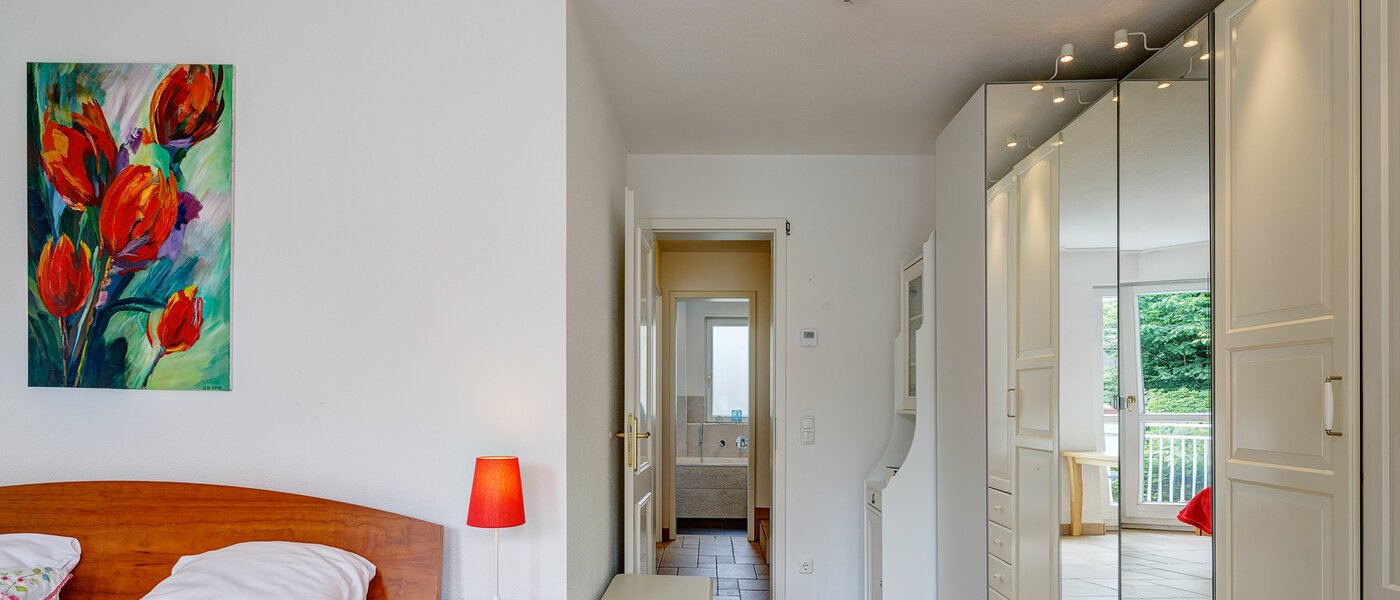 Doppelhaushälfte Gauting 04 1. Schlafzimmer 12610