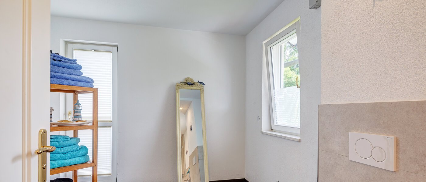 Doppelhaushälfte Gauting 03 1. Badezimmer 12610