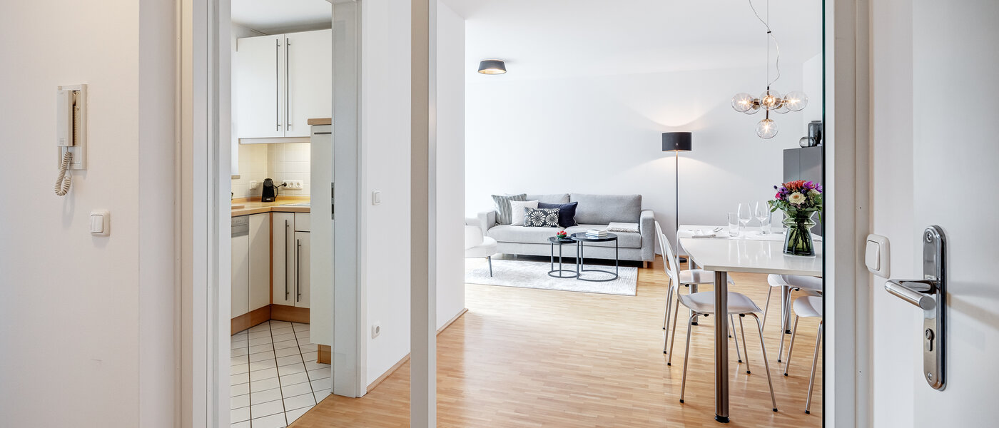 Wohnung München Glockenbachviertel 02 Flur/Gang 12668