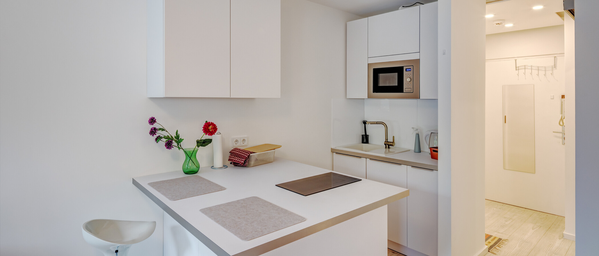 Wohnung München Arabellapark 01 Küche 12671