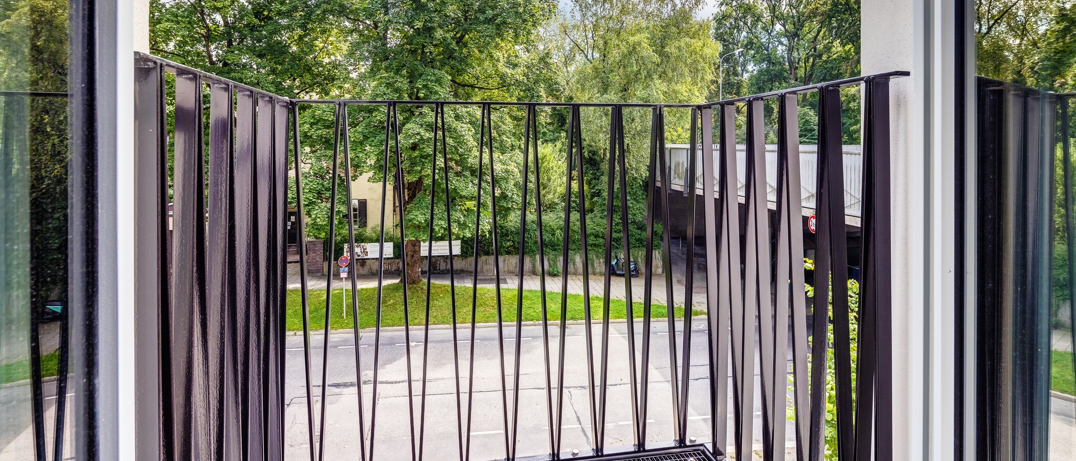 Wohnung München Herzogpark 01 Balkon 12674