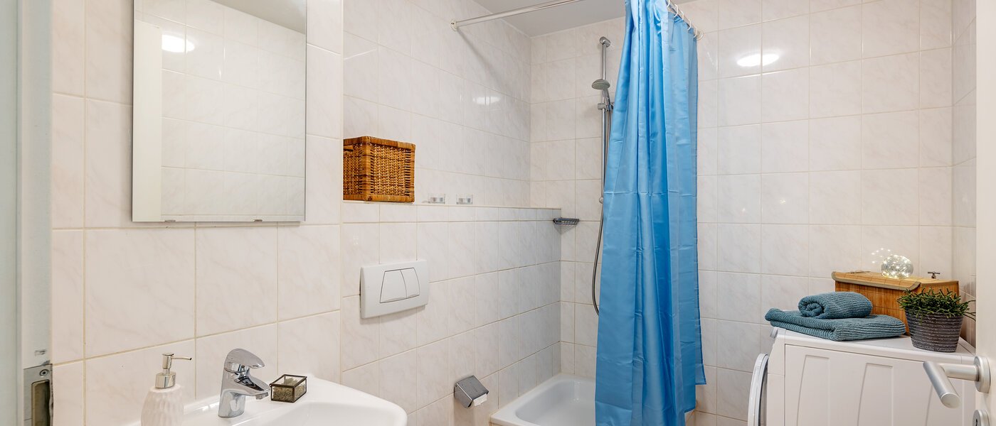 Wohnung München Sendling 01 Badezimmer 12685