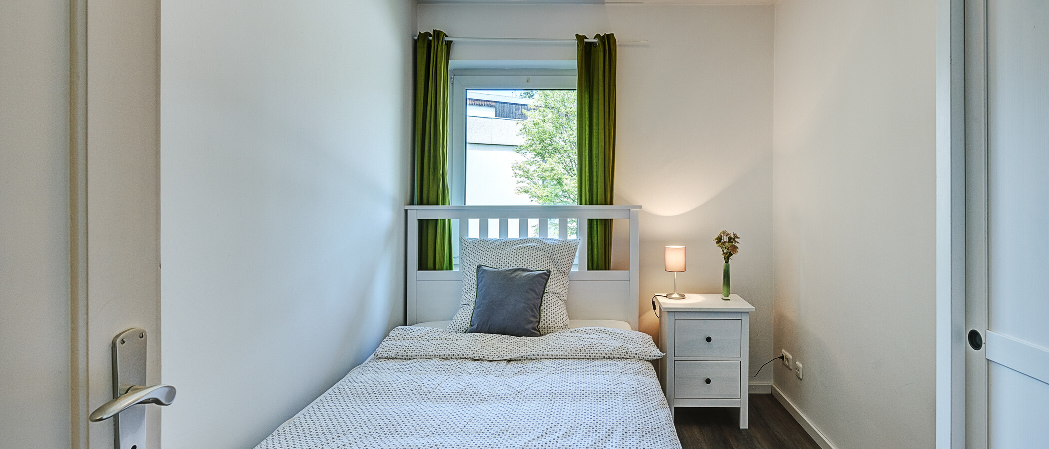 Wohnung Planegg 01 2. Schlafzimmer	 12686