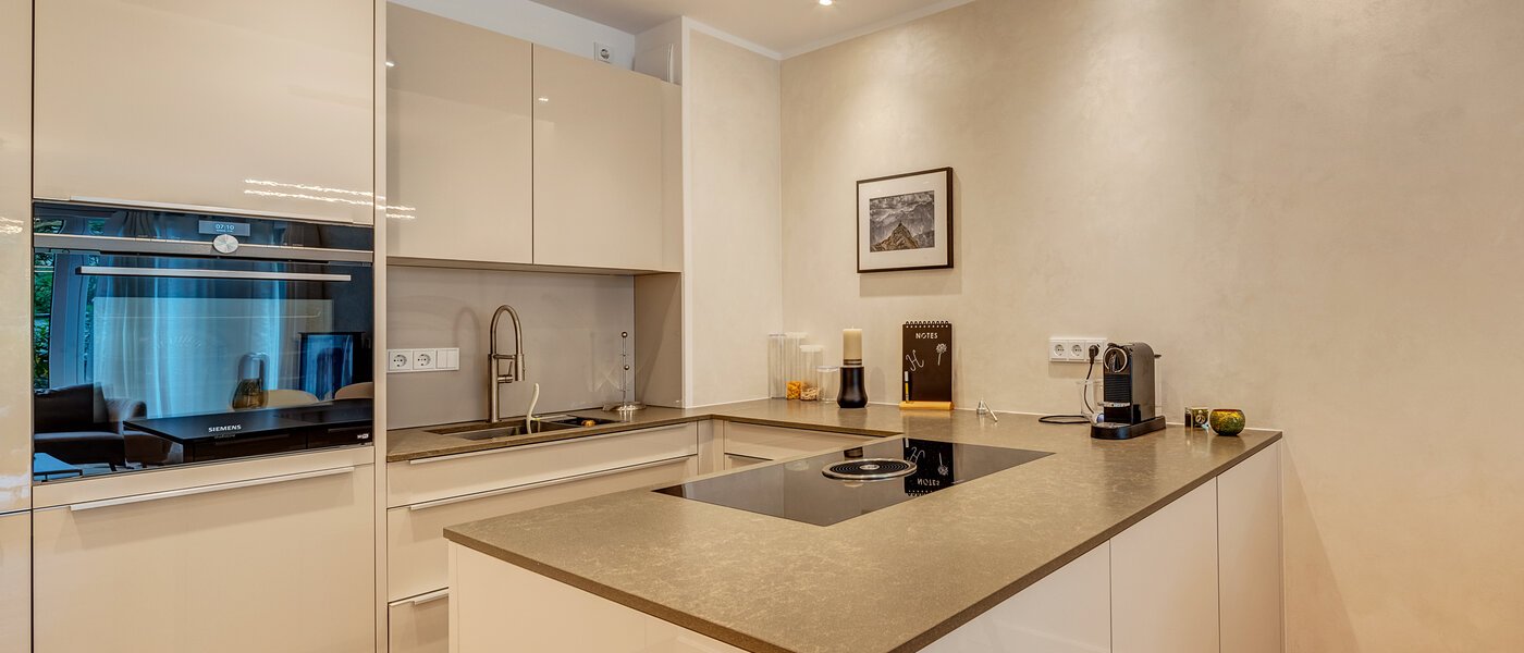 Wohnung München Maxvorstadt - Museumsviertel 01 Küche 12690