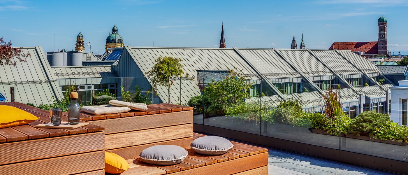 Wohnung München Maxvorstadt - Museumsviertel 02 Gemeinschaftsterrasse  12690