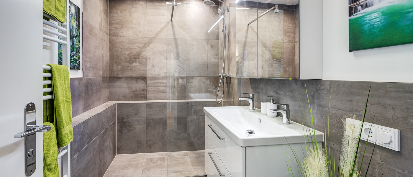 Wohnung Unterhaching 01 Badezimmer 12705