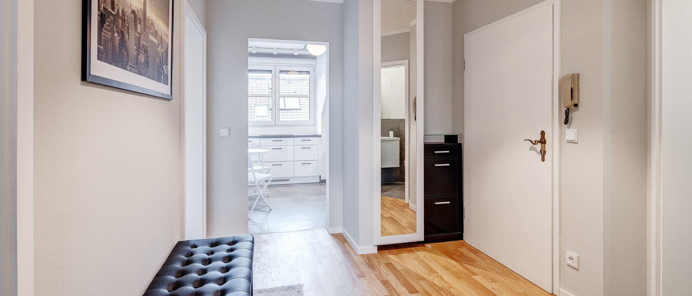 Wohnung Unterhaching 01 Flur/Gang 12705