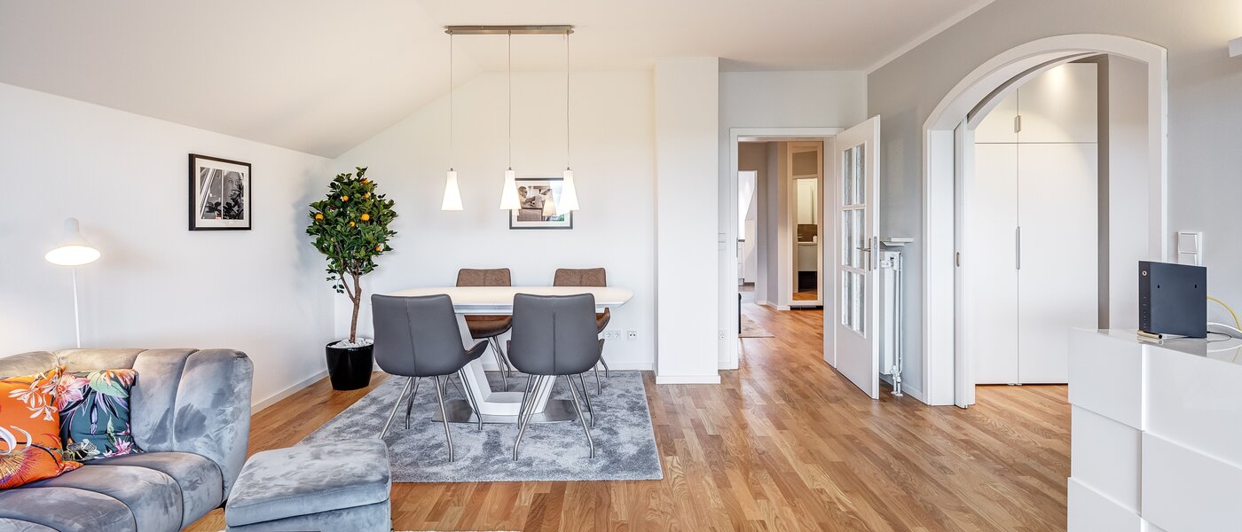 Wohnung Unterhaching 01 Wohnbereich 12705