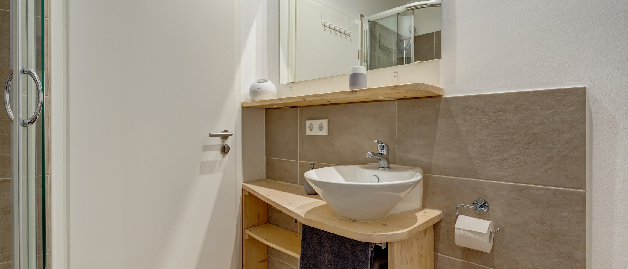 Gartenwohnung München Forstenried 02 Badezimmer 12709