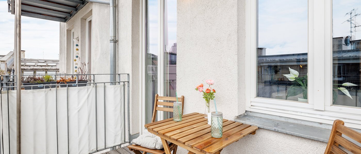 Wohnung München Maxvorstadt - Westen 02 1. Balkon 12753