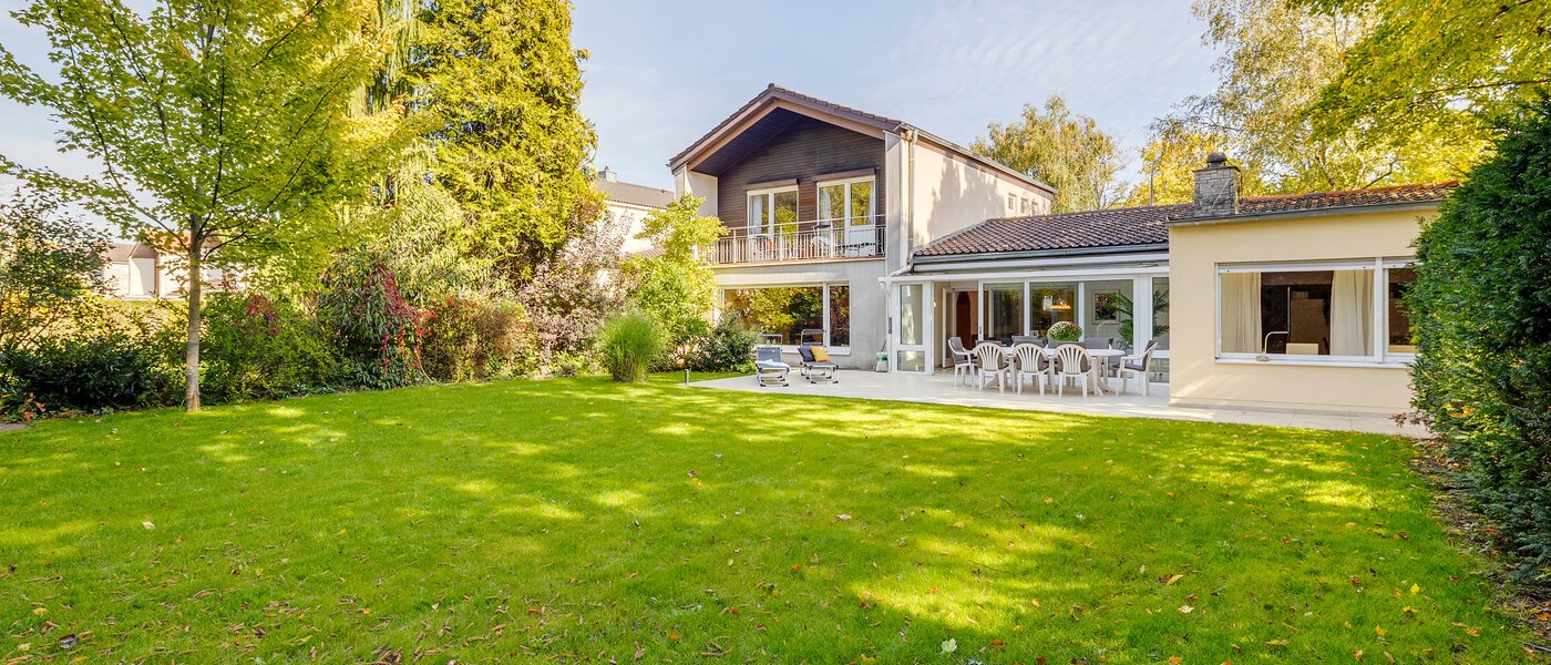 Haus München Lerchenau 01 Garten 12756