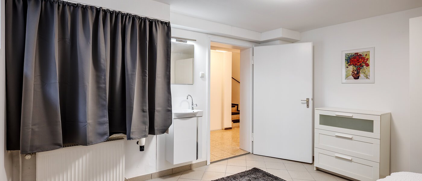 Haus München Lerchenau 01 Hobbyraum 12756