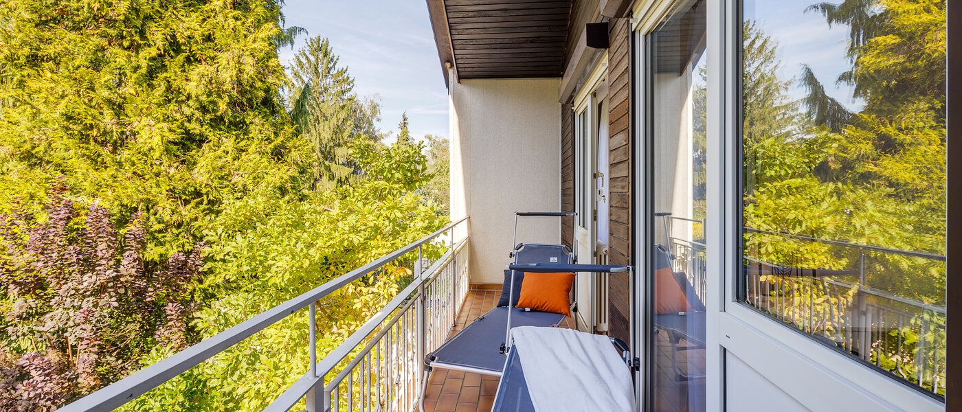 Haus München Lerchenau 02 Balkon 12756