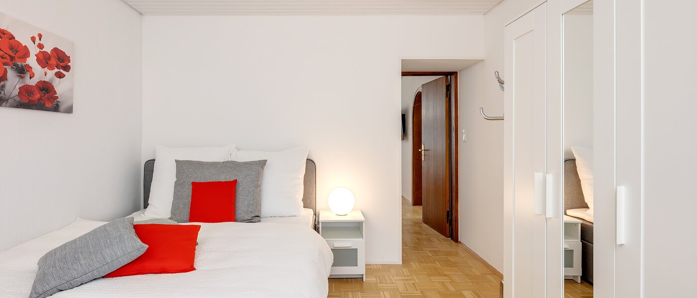 Haus München Lerchenau 04 4. Schlafzimmer 12756