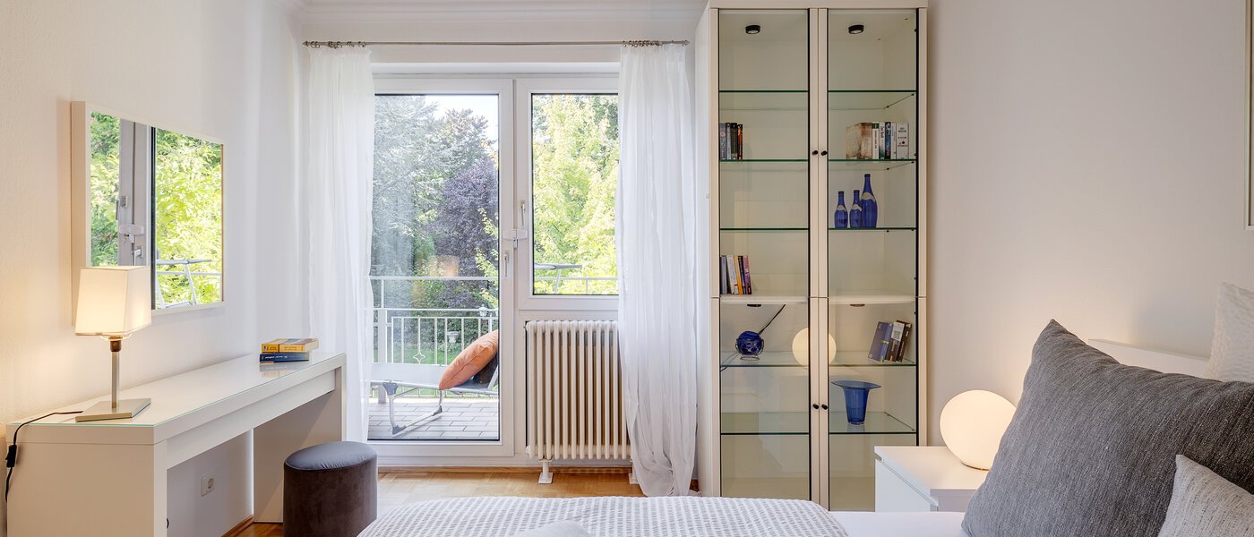 Haus München Lerchenau 02 2. Schlafzimmer	 12756