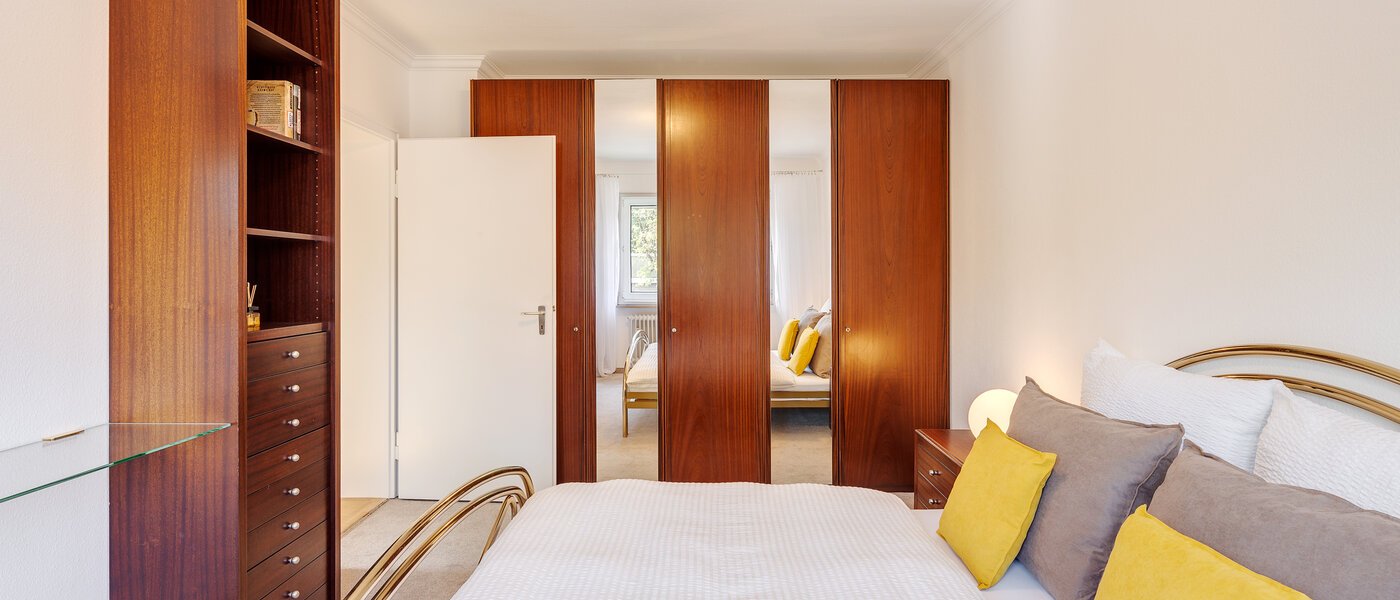 Haus München Lerchenau 03 1. Schlafzimmer 12756