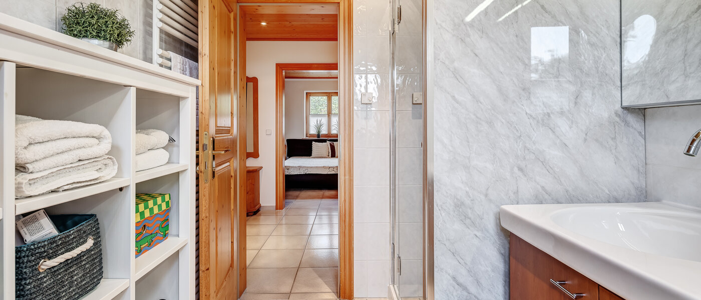 Gartenwohnung Schliersee Neuhaus 04 Badezimmer 12758