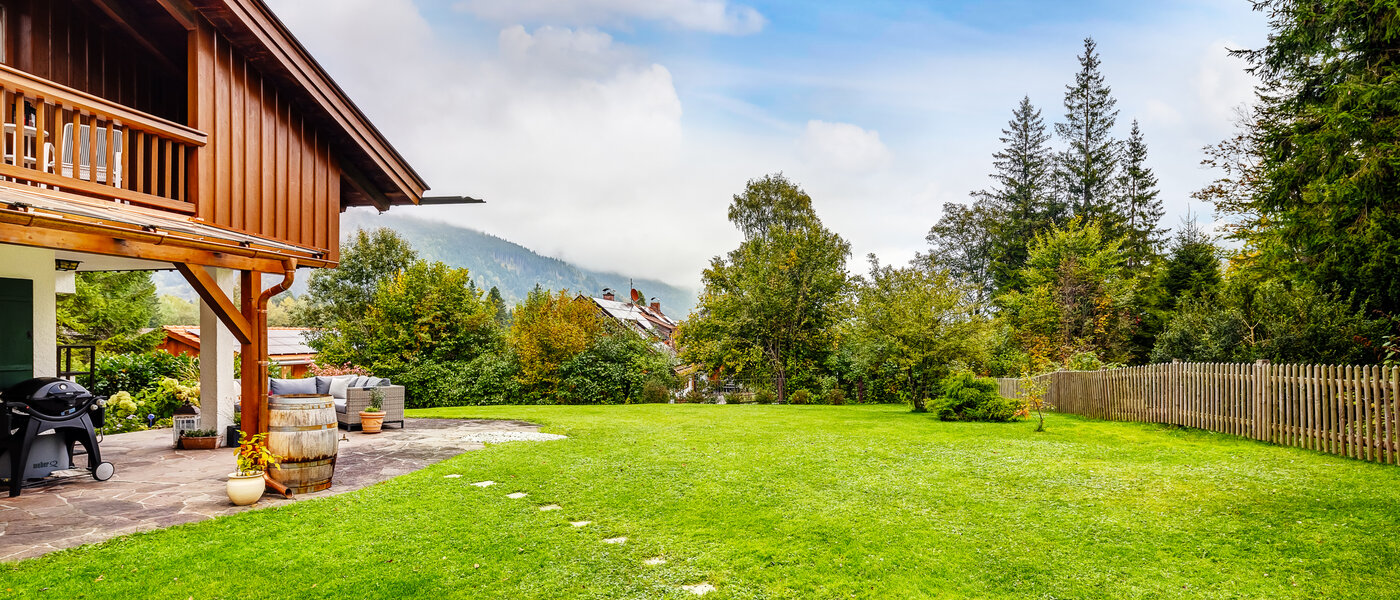 Gartenwohnung Schliersee Neuhaus 03 Garten 12758