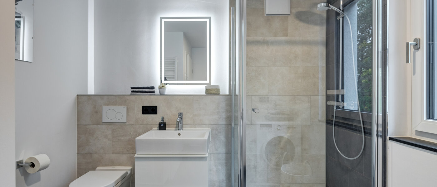 Wohnung Ottobrunn 01 Badezimmer 12770