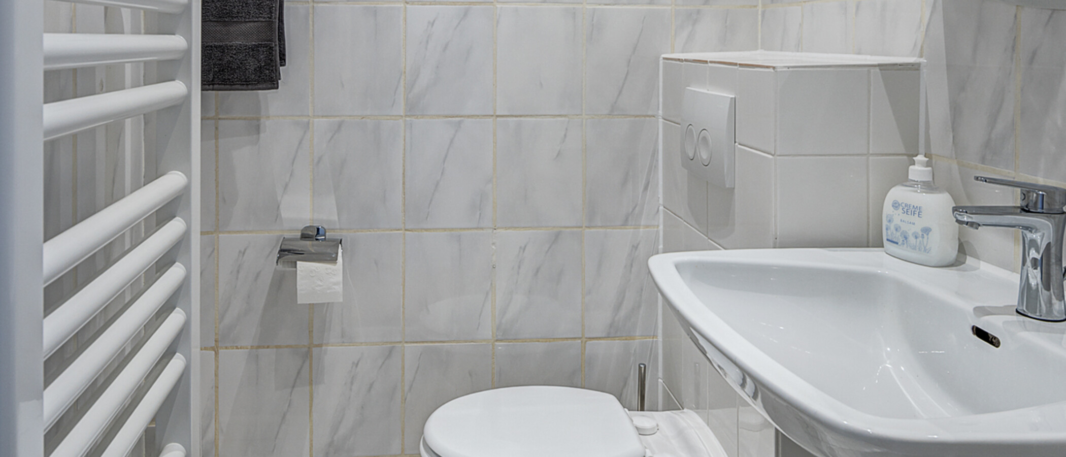 Apartment München Maxvorstadt - Universitätsviertel 02 Badezimmer 12795