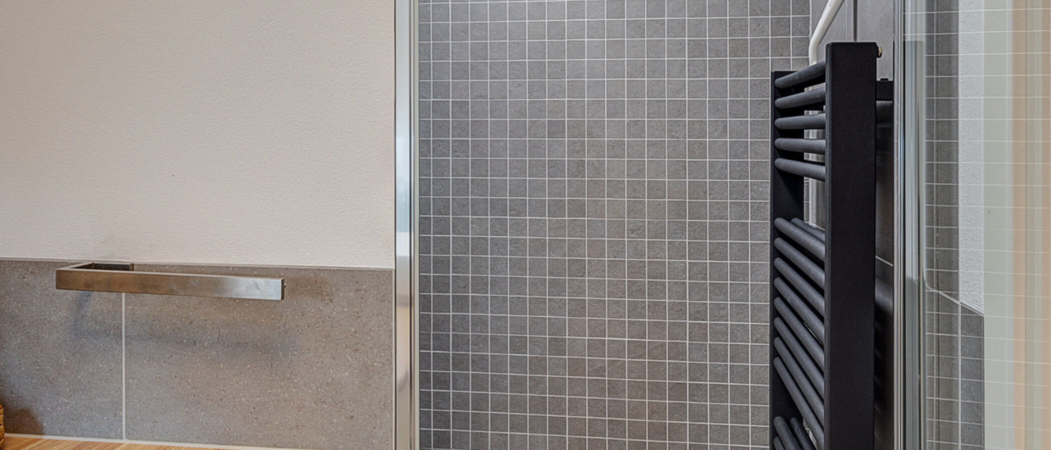 Dachgeschosswohnung München Thalkirchen 03 Badezimmer 12801