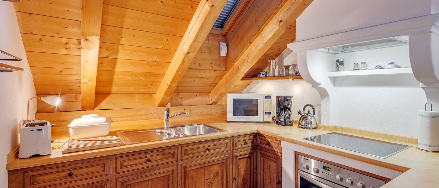 Dachgeschosswohnung Bad Heilbrunn 02 Küche 12824