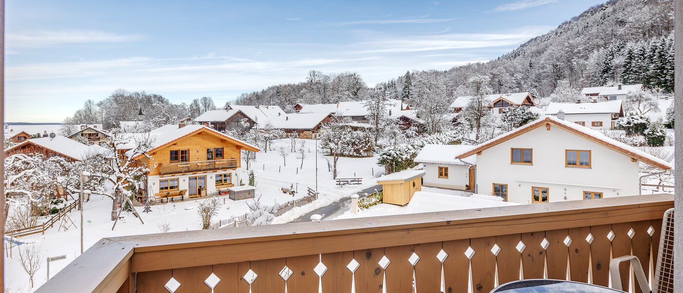 Dachgeschosswohnung Bad Heilbrunn 02 Balkon 12824