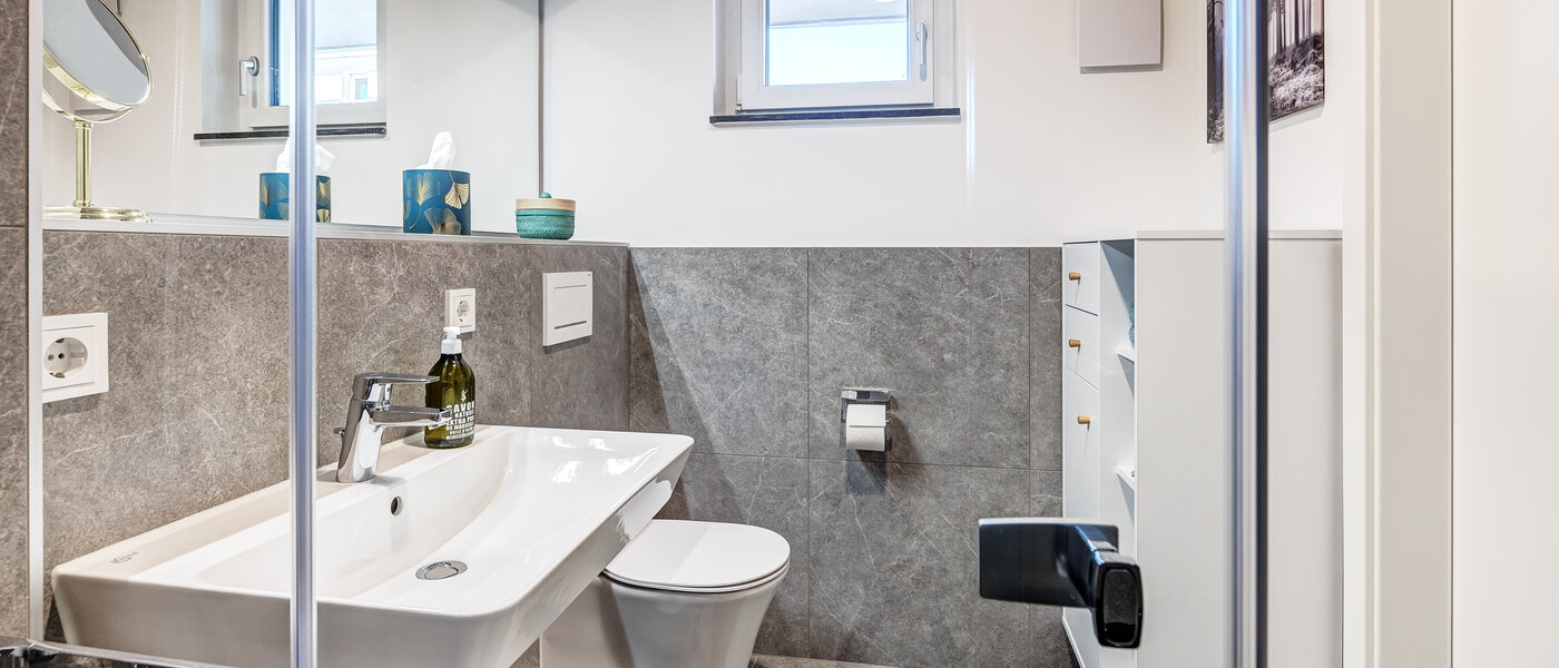 Wohnung Traunstein 04 Badezimmer 12841