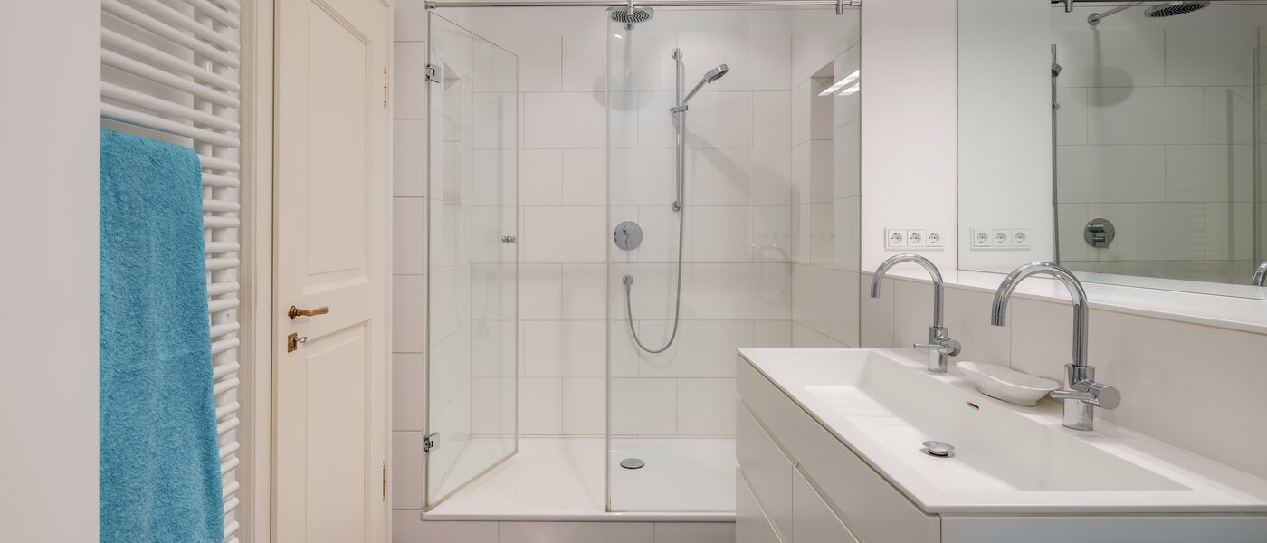 Wohnung München Nymphenburg 01 2. Badezimmer 12846