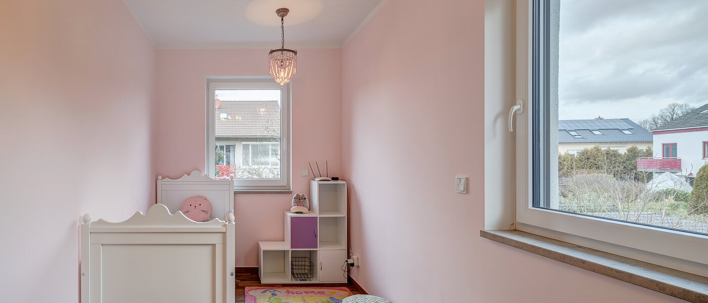 Doppelhaushälfte Gilching 01 Kinderzimmer 12856