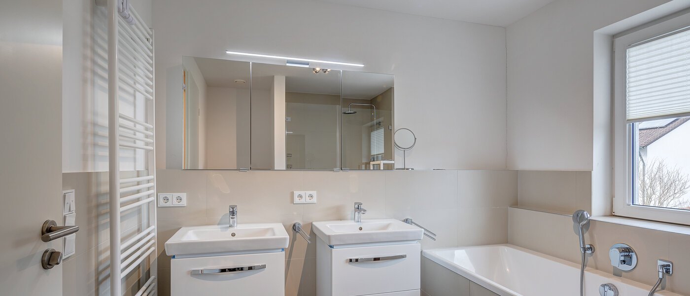 Doppelhaushälfte Gilching 02 1. Badezimmer 12856