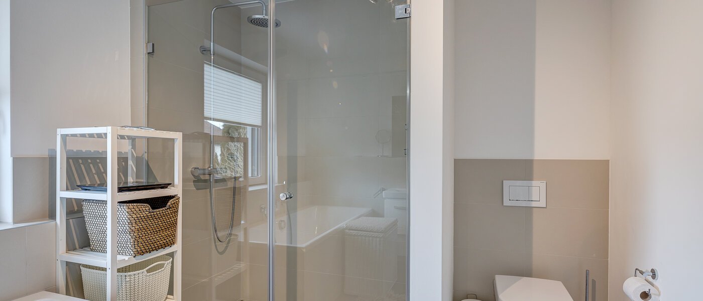 Doppelhaushälfte Gilching 03 1. Badezimmer 12856