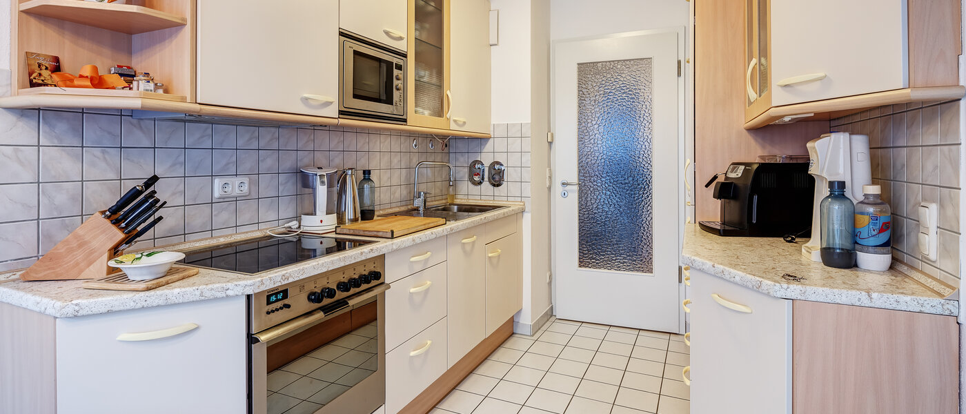 Gartenwohnung München Solln 03 Küche 12884