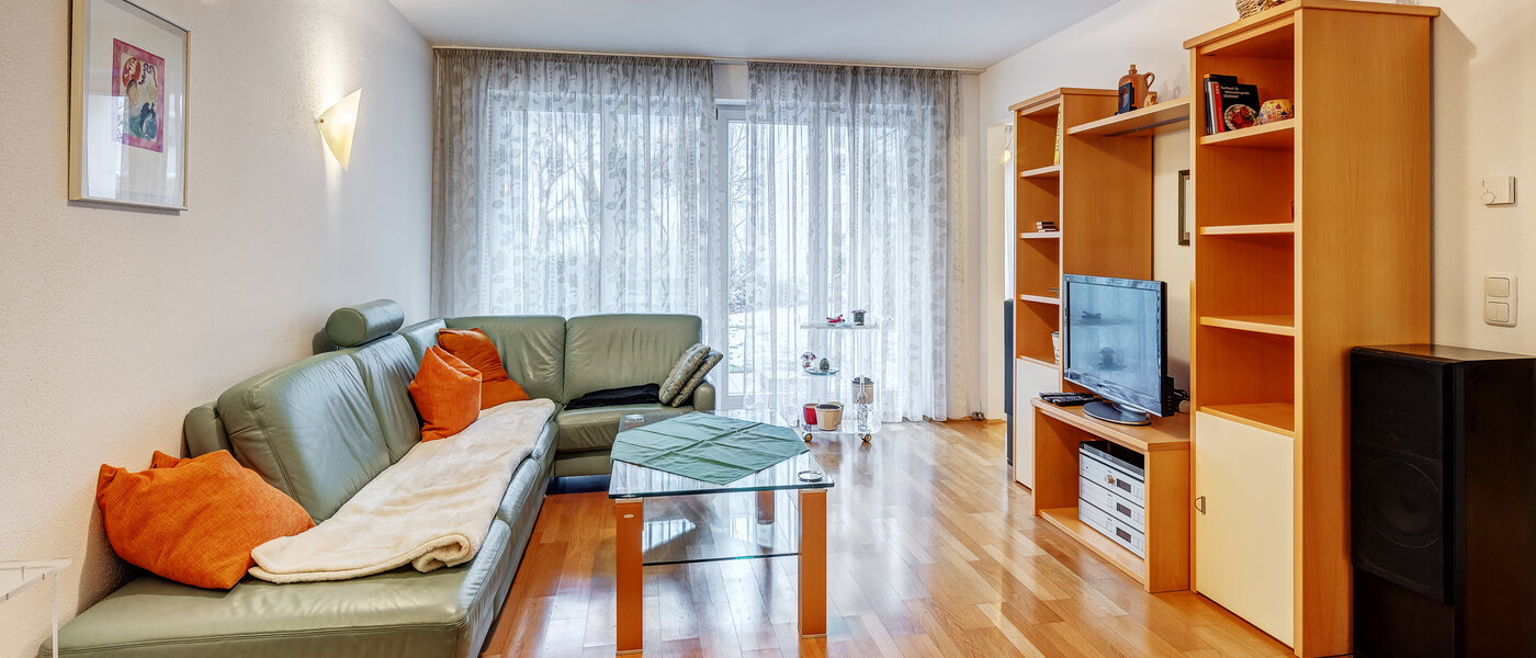 Gartenwohnung München Solln 01 Wohnzimmer 12884