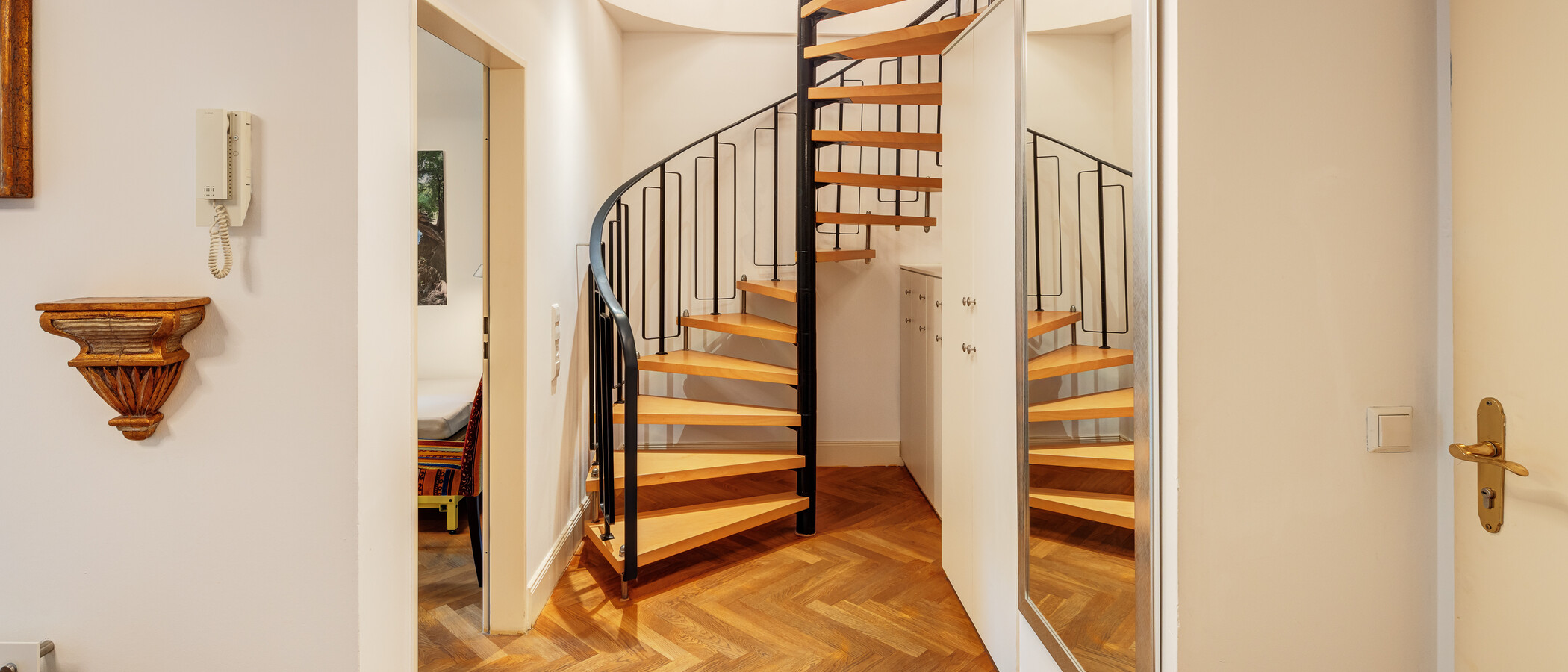 Split-Level Wohnung München Herzogpark 03 Flur/Gang 12889