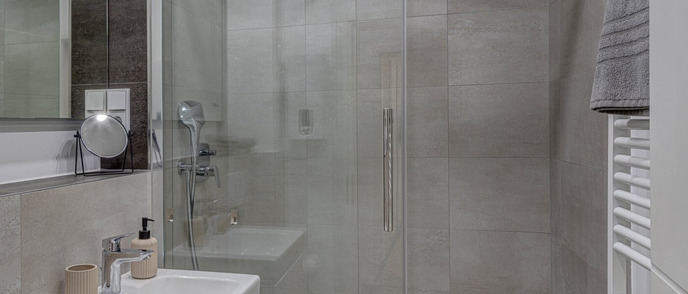 Wohnung München Parkstadt Bogenhausen 01 Badezimmer 12895