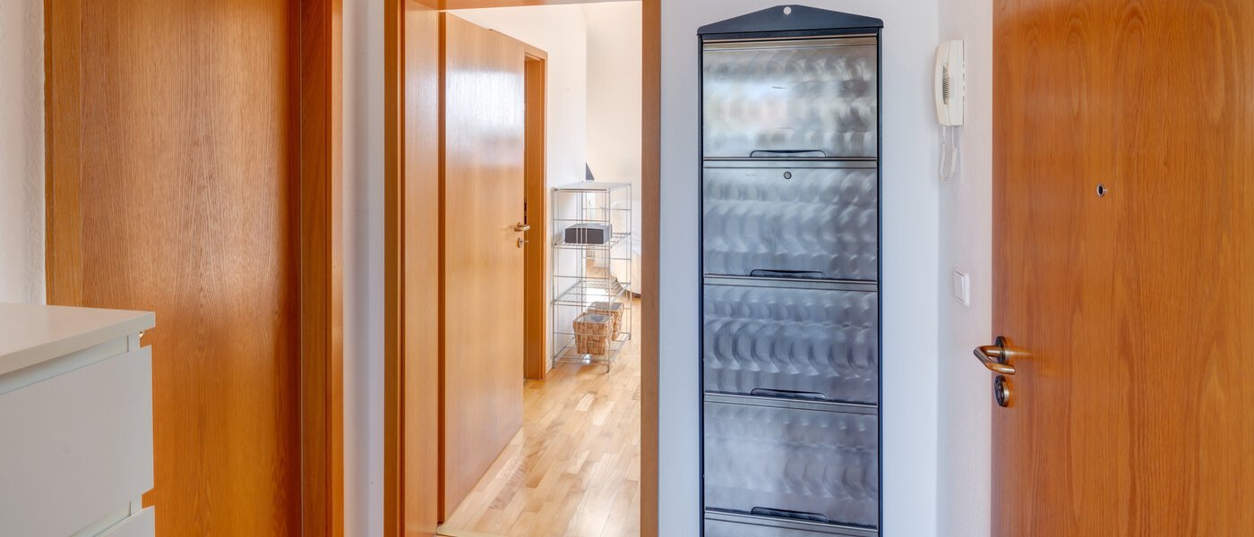 Dachgeschosswohnung München Obermenzing 02 Flur/Gang 12904