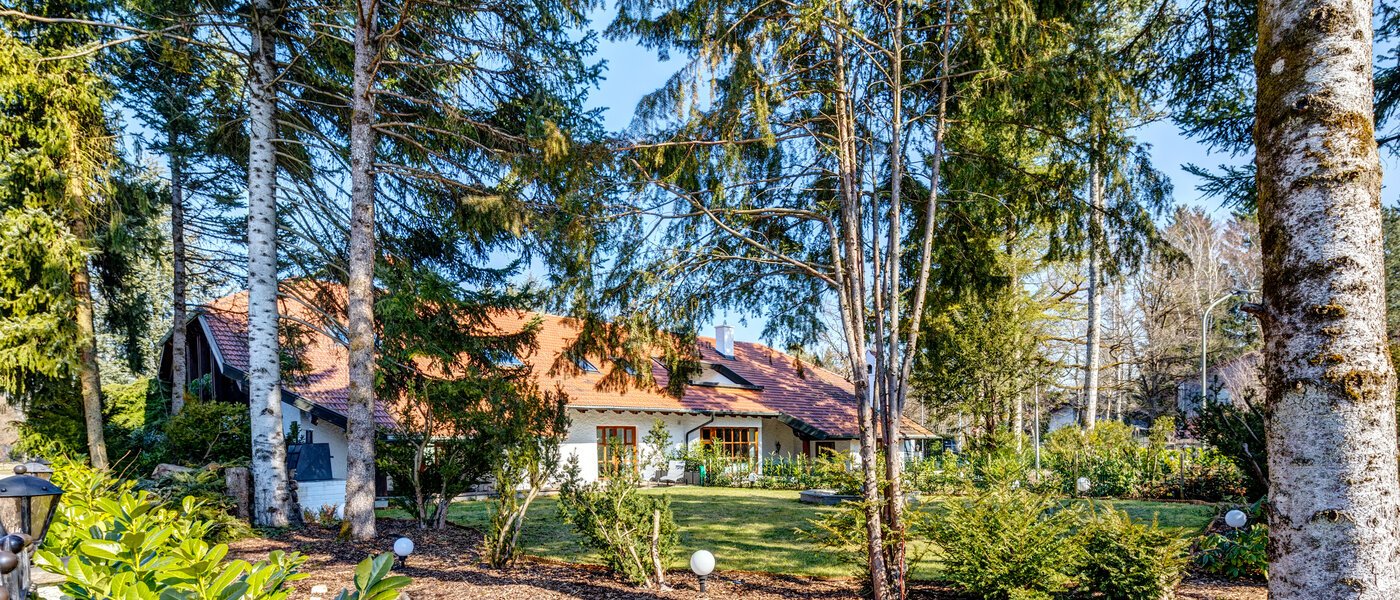 Haus Baldham 01 Garten 12920